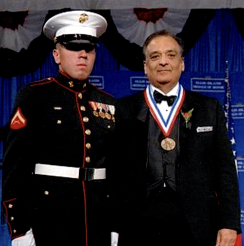 S. K. Gupta receiving the Ellis Island Medal of Honor